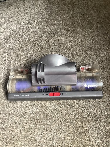 Dyson dc40 vacuum cleaner - dyson,